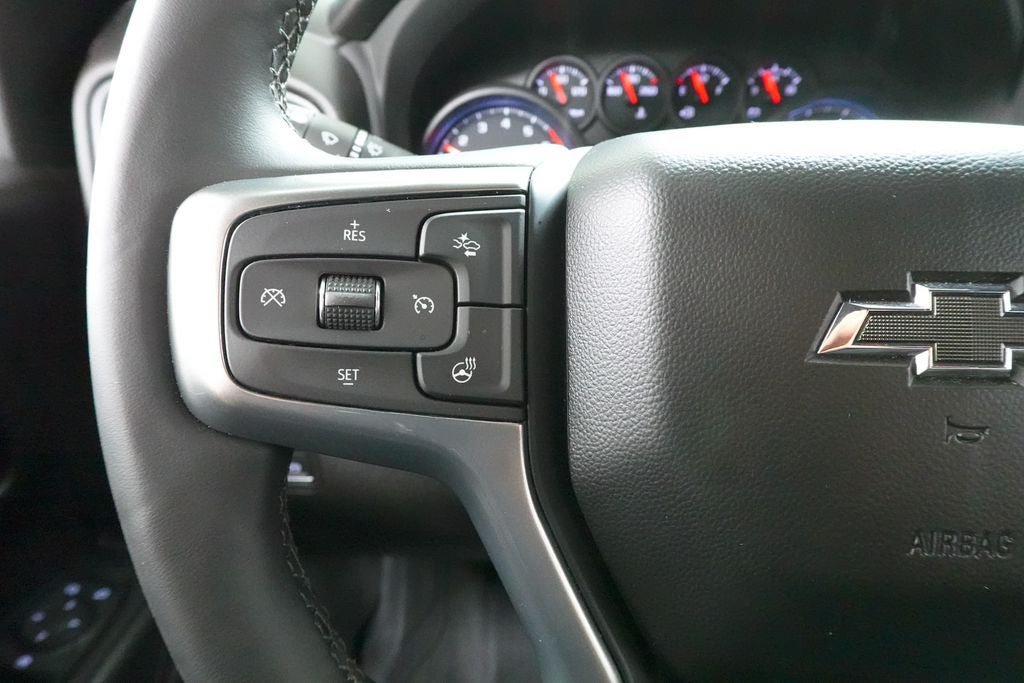 Used 2023 Chevrolet Silverado 1500 Custom w/ Rally Edition AWD/4WD image 15