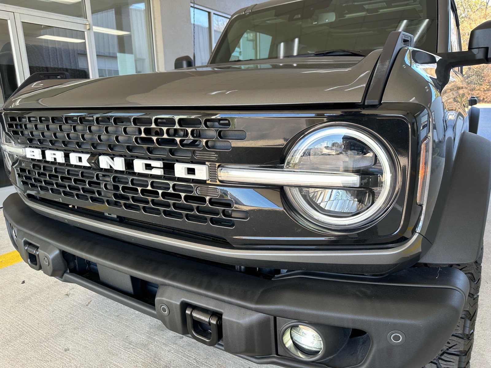 Certified 2025 Ford Bronco Badlands image 8