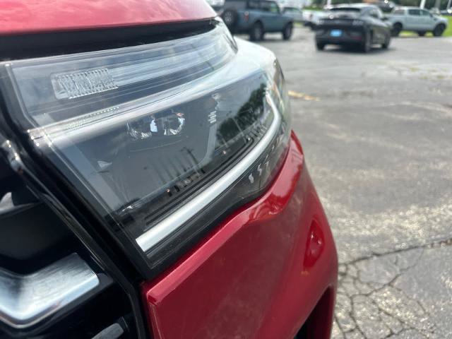 Certified 2025 Ford Explorer Platinum w/ Ultimate Package AWD/4WD image 11