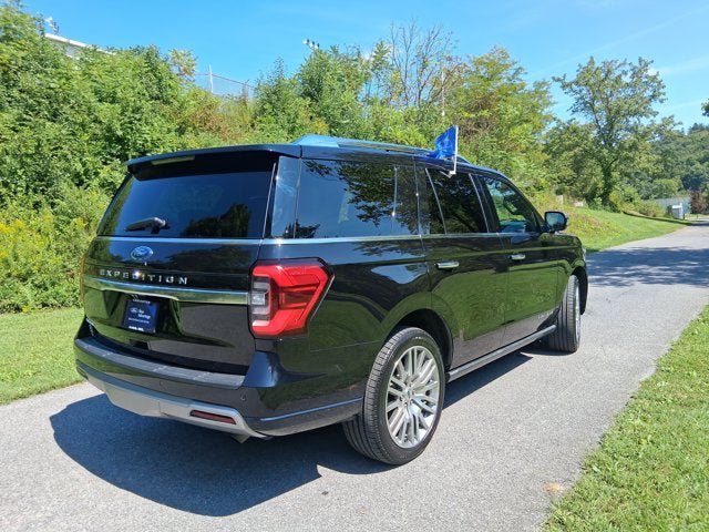 Certified 2023 Ford Expedition Platinum AWD/4WD image 7
