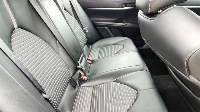 Used 2024 Toyota Camry SE image 32