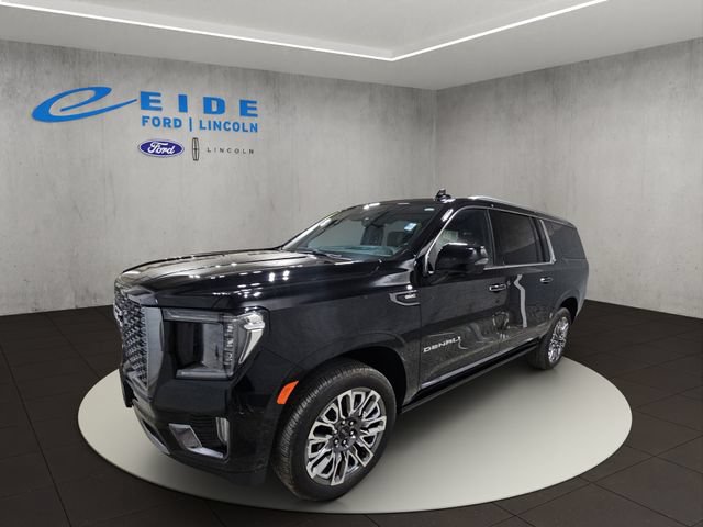 Used 2024 GMC Yukon XL Denali Ultimate AWD/4WD image 5