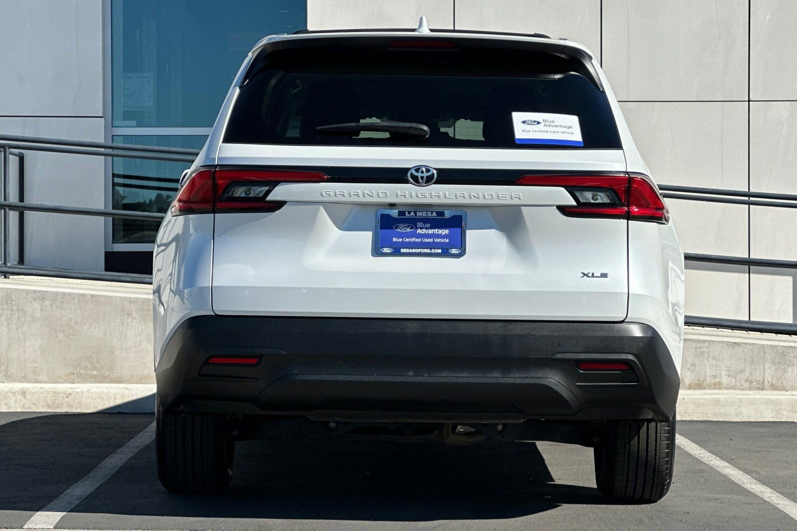 Used 2024 Toyota Grand Highlander XLE image 4