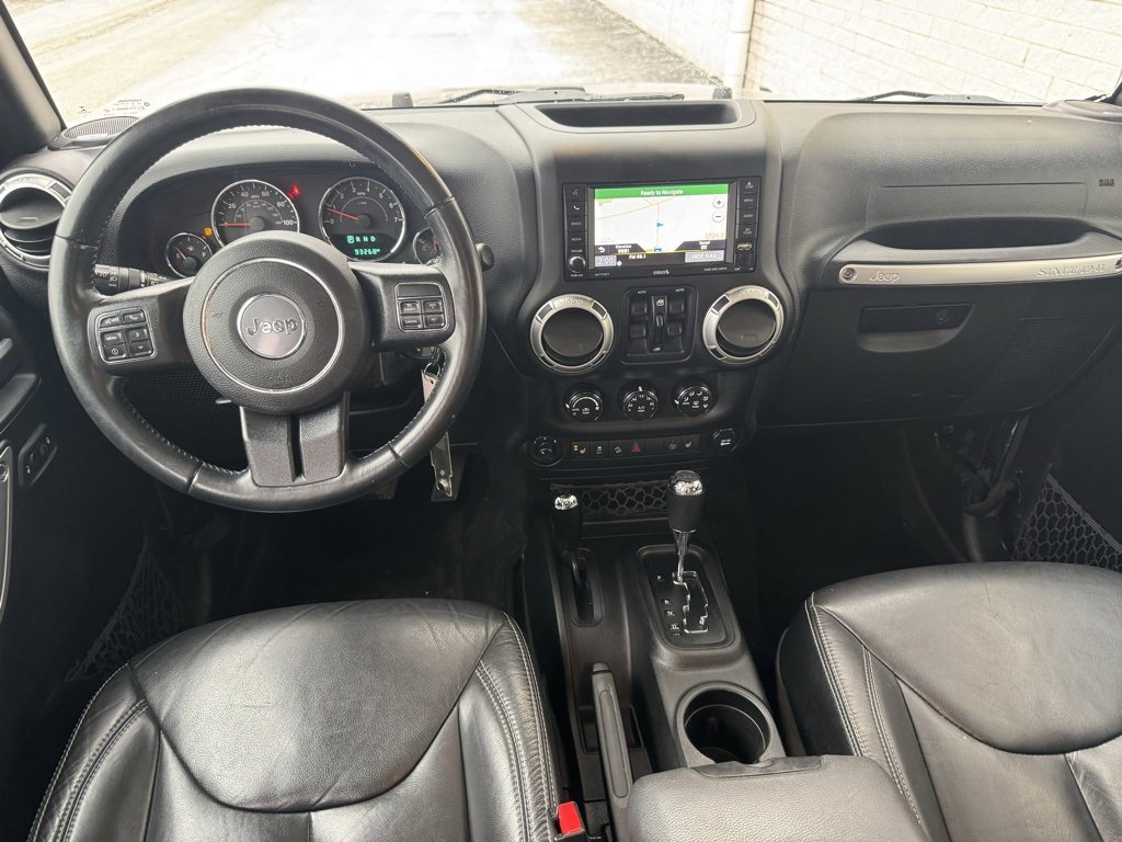 Used 2017 Jeep Wrangler Unlimited Sahara w/ Connectivity Group image 26