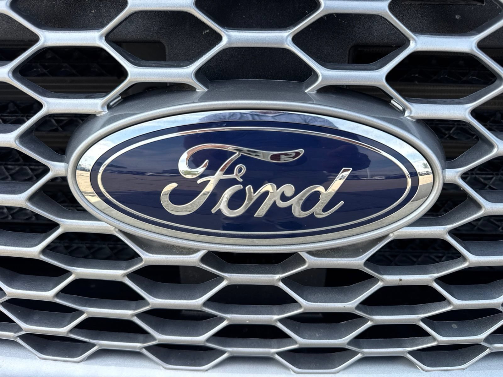 Certified 2024 Ford Edge SEL w/ Convenience Package AWD/4WD image 13