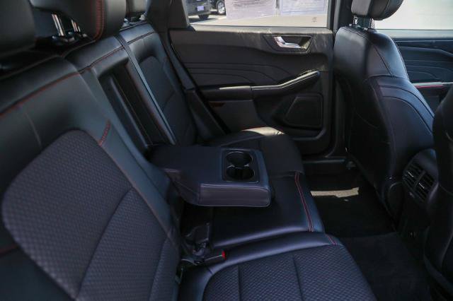 Certified 2023 Ford Escape ST-Line Select w/ Tech Pack #1 AWD/4WD image 36