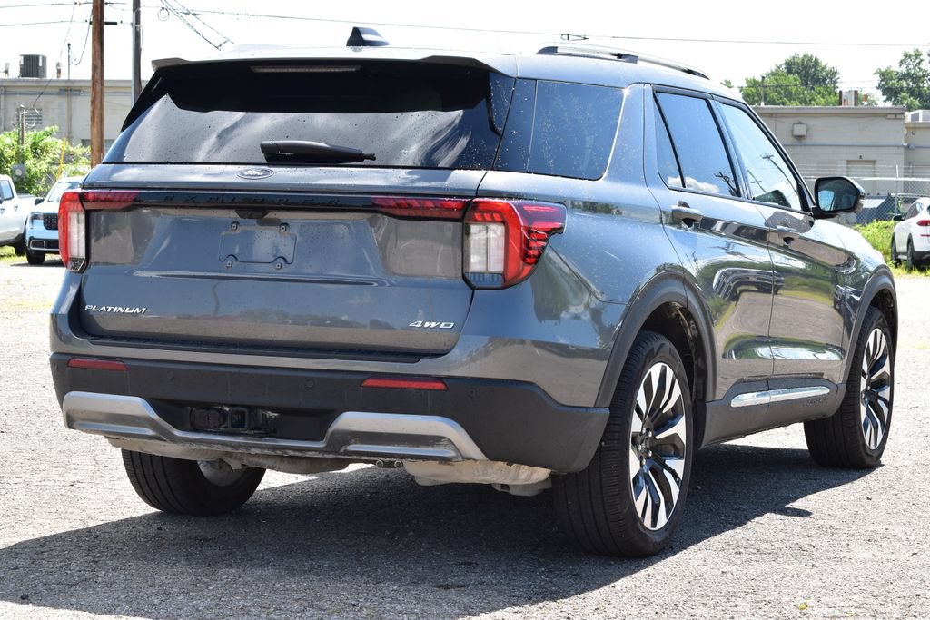 Certified 2025 Ford Explorer Platinum w/ LUX Leather Package AWD/4WD image 5