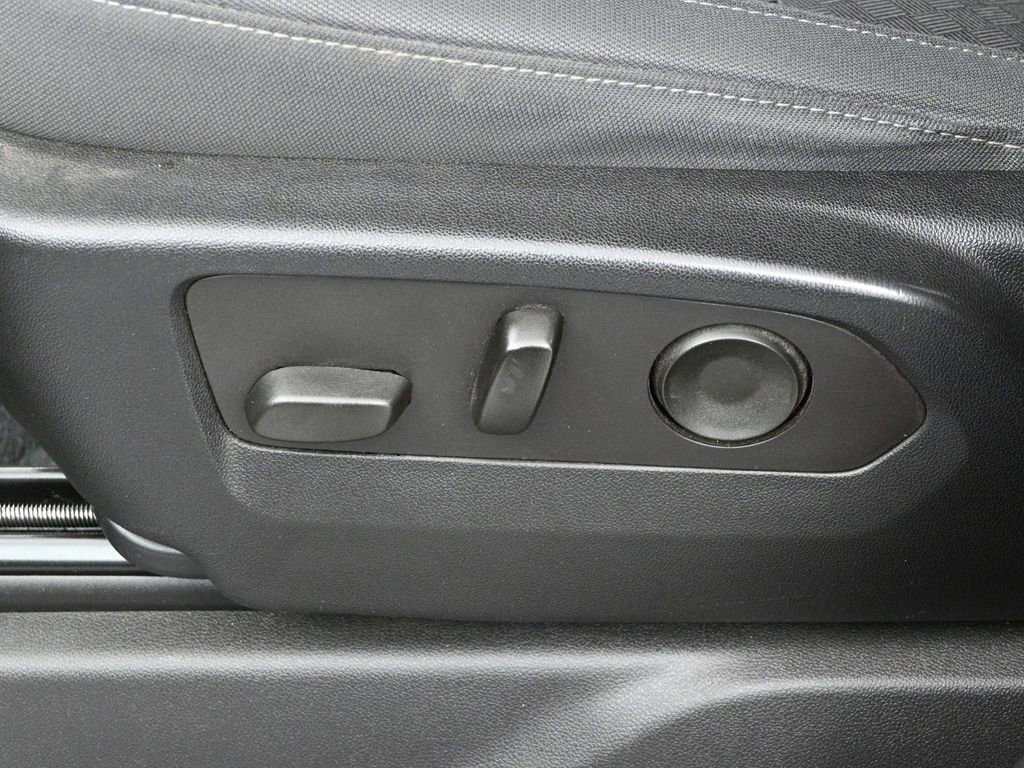 Used 2022 GMC Sierra 1500 Elevation image 38