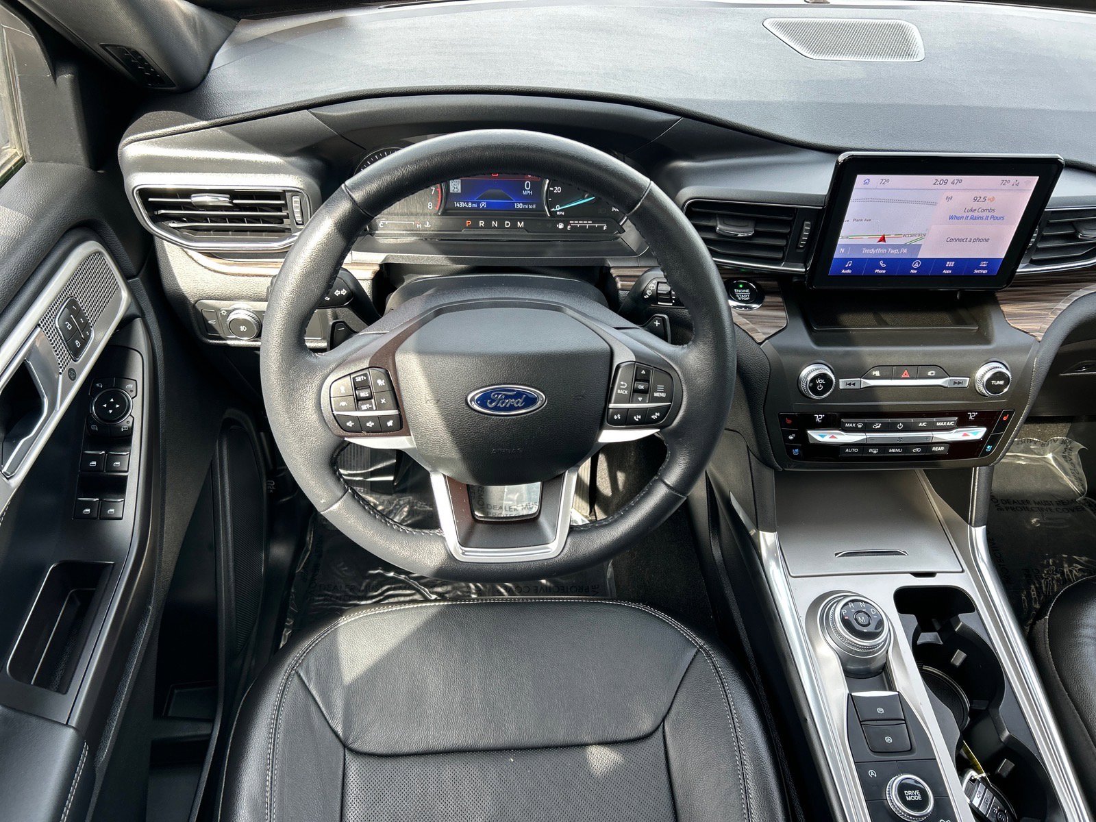 Certified 2020 Ford Explorer Limited w/ Class III Trailer Tow Package image 5