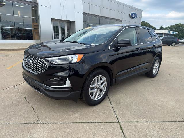 Certified 2023 Ford Edge SEL AWD/4WD image 11