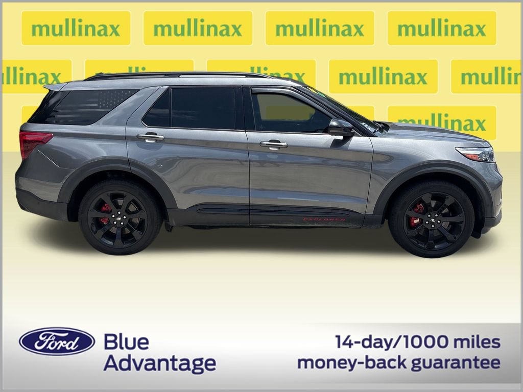 Certified 2021 Ford Explorer ST w/ Equipment Group 401A AWD/4WD image 2