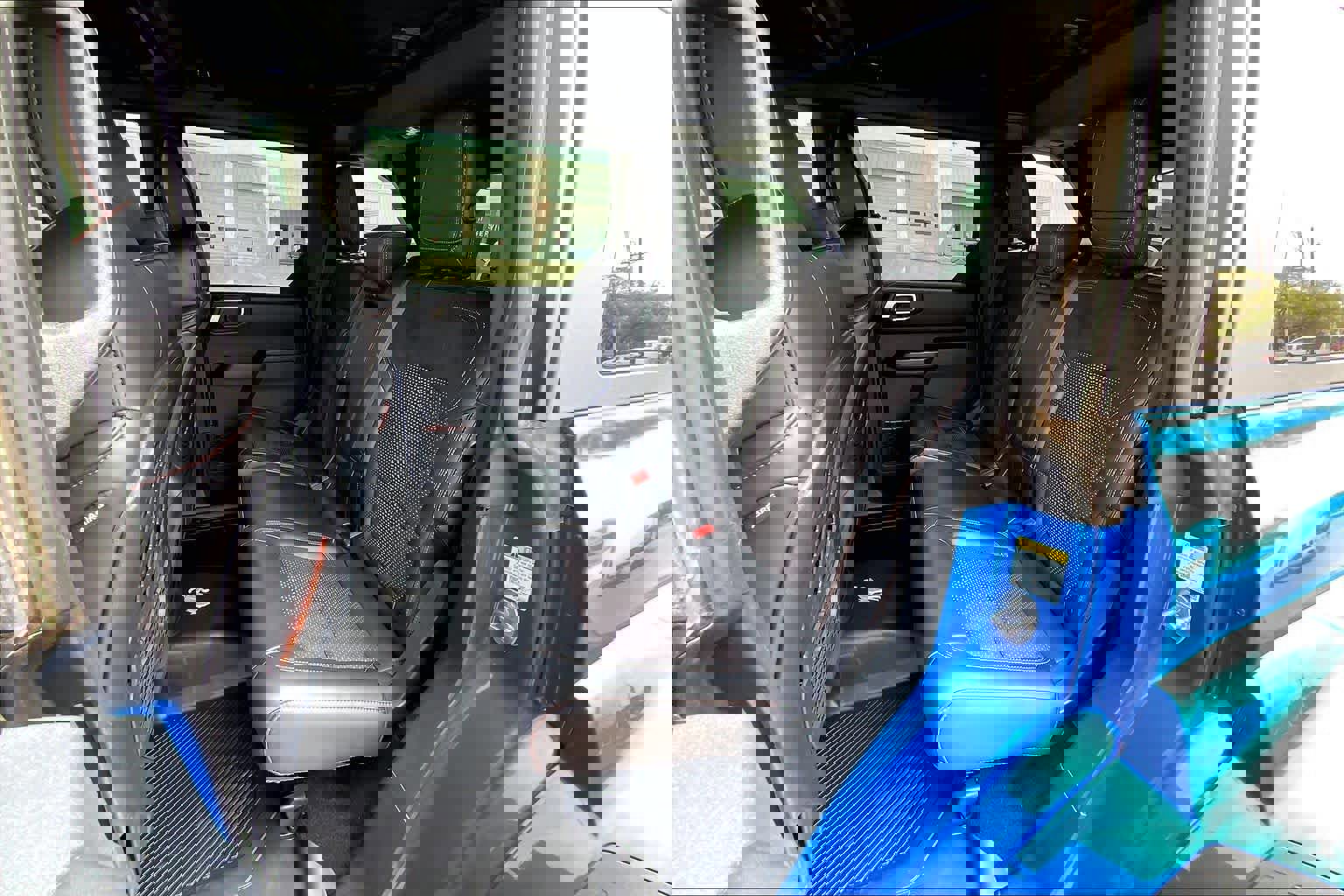 Certified 2024 Ford Bronco Raptor w/ Interior Carbon Fiber Pack 6 AWD/4WD image 21