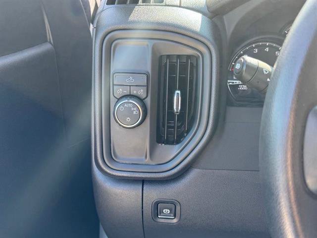 Used 2025 Chevrolet Silverado 1500 W/T RWD image 11