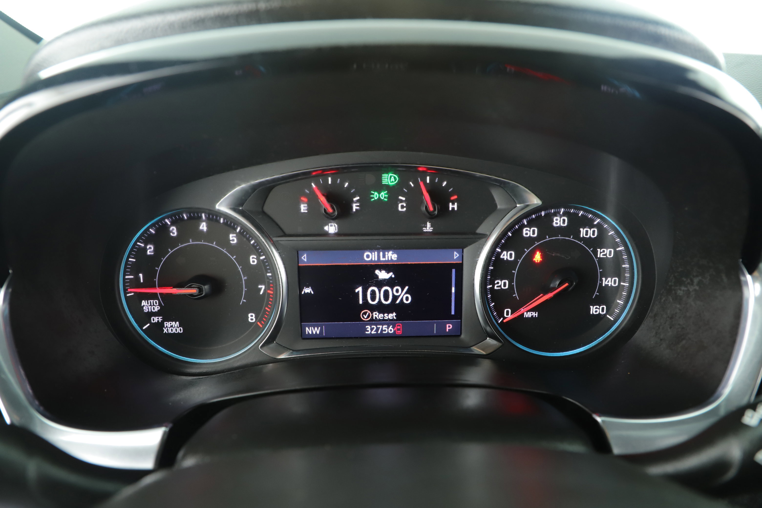 Used 2023 Chevrolet Traverse RS w/ LPO, Floor Liner Package image 18