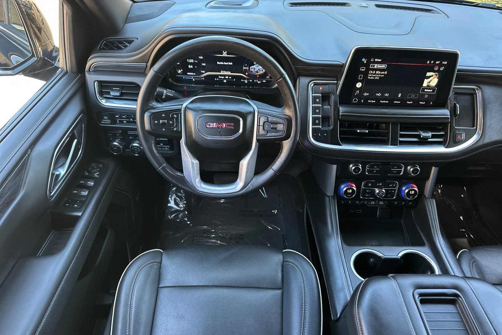 Used 2022 GMC Yukon SLT w/ SLT Premium Package AWD/4WD image 16