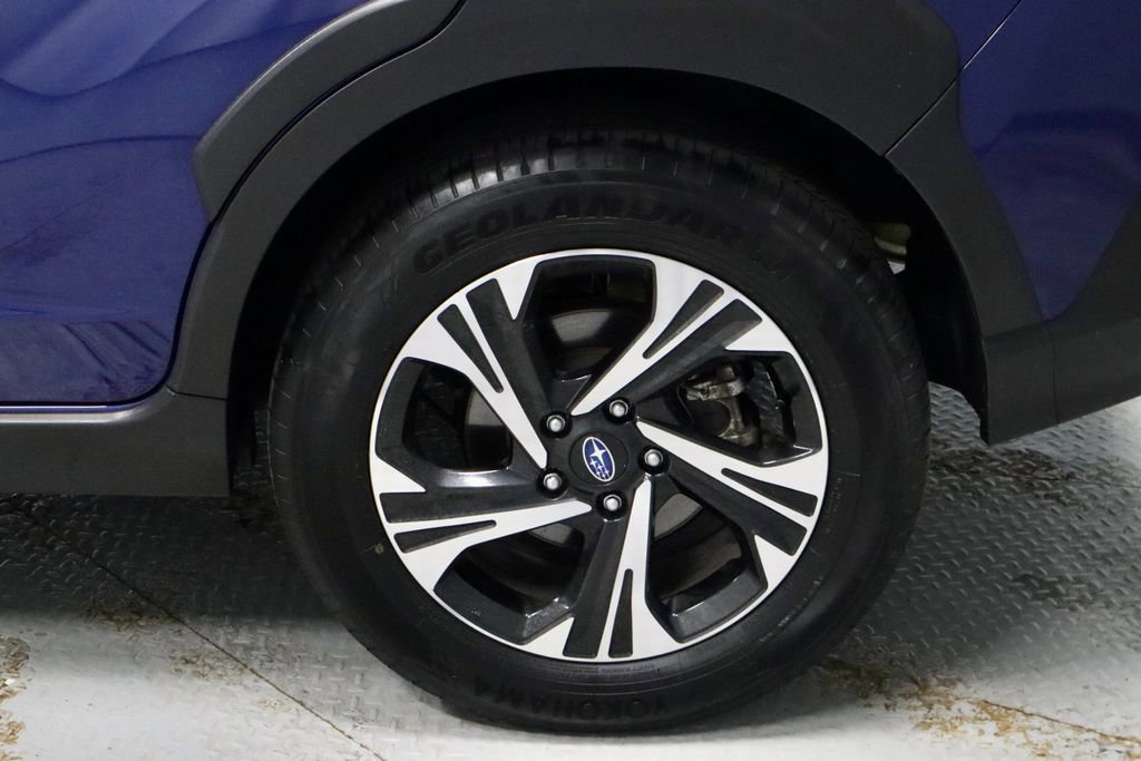 Used 2025 Subaru Crosstrek 2.0i Premium AWD/4WD image 19