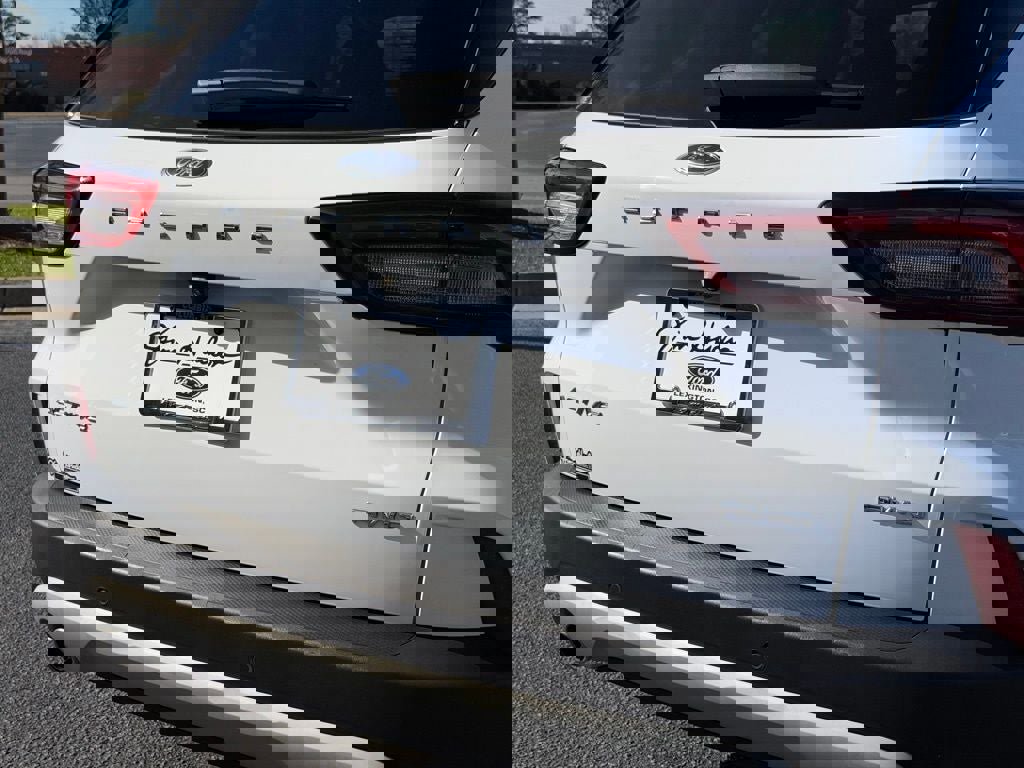 Certified 2023 Ford Escape Active w/ Tech Pack #2 image 11