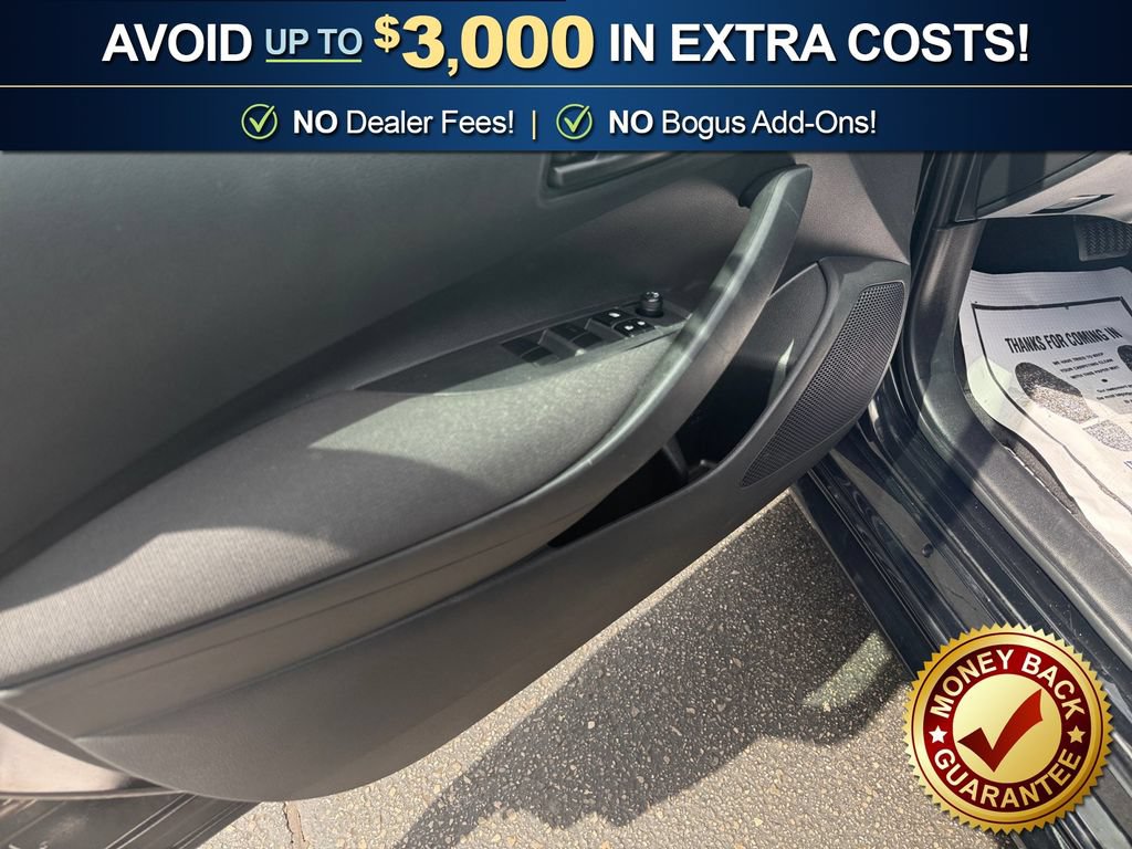Used 2023 Toyota Corolla LE FWD image 16