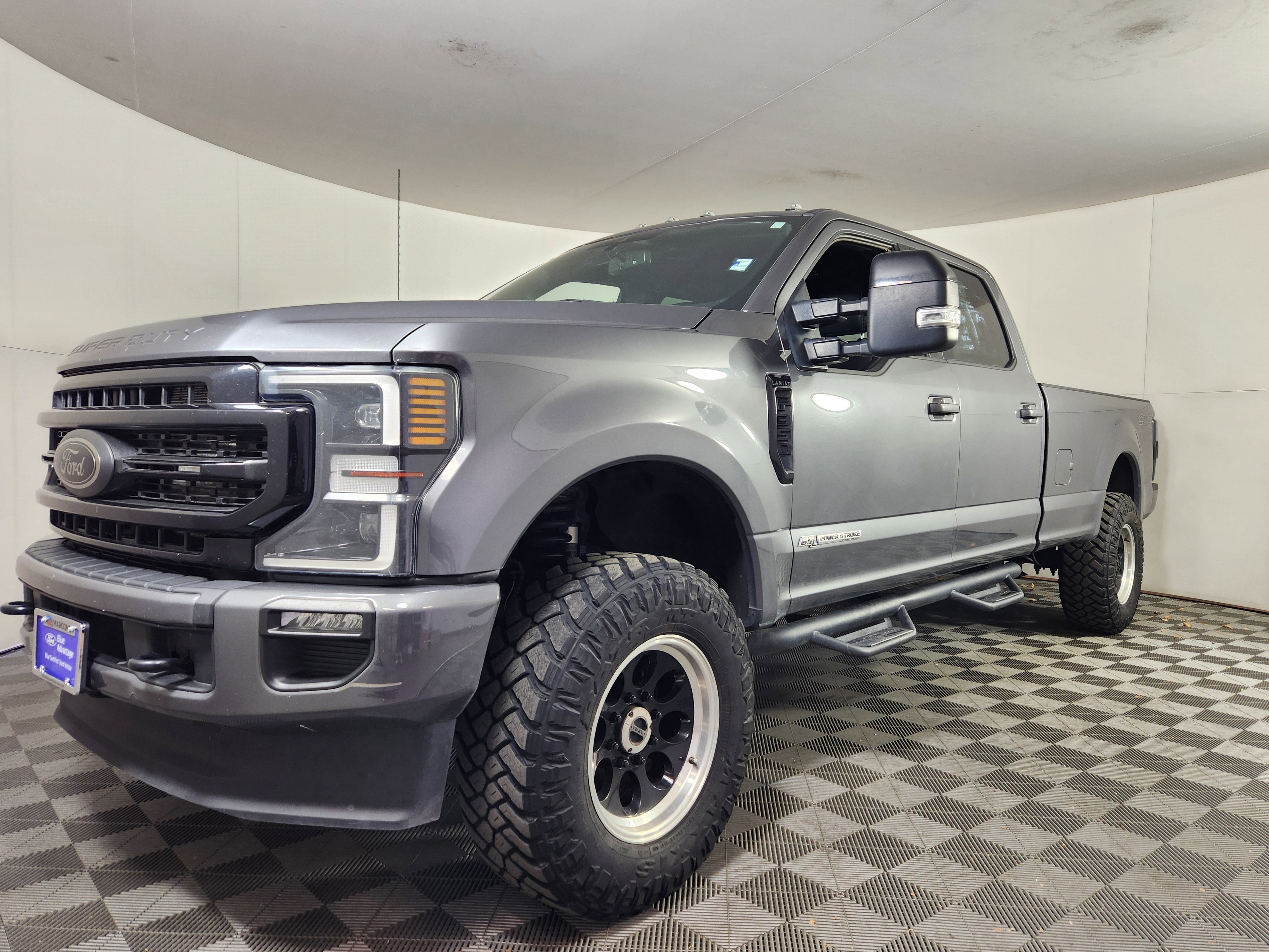 Certified 2022 Ford F350 Lariat image 3