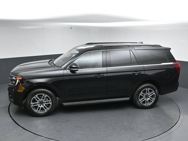 Certified 2025 Ford Expedition Active AWD/4WD image 48