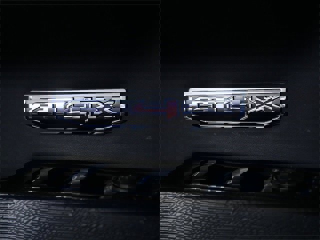 Used 2023 GMC Sierra 1500 AT4X image 31