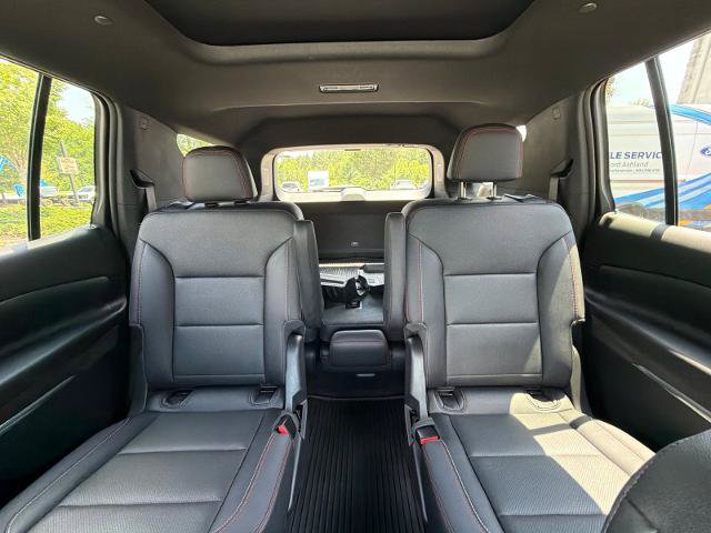 Used 2025 Chevrolet Traverse Z71 w/ Enhanced Driving Package AWD/4WD image 31