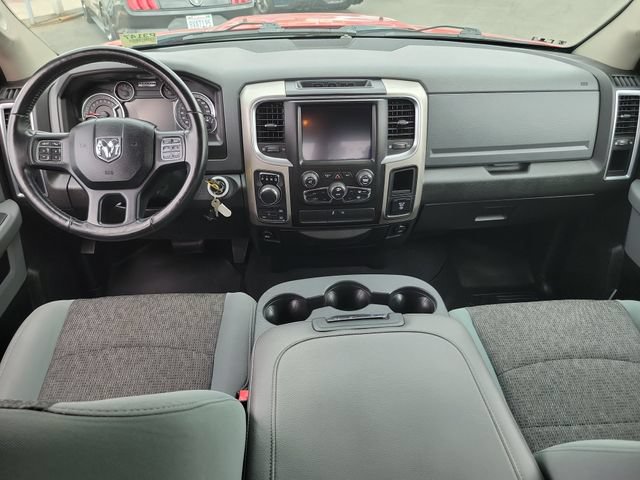 Used 2019 RAM 1500 Classic SLT w/ Luxury Group AWD/4WD image 15