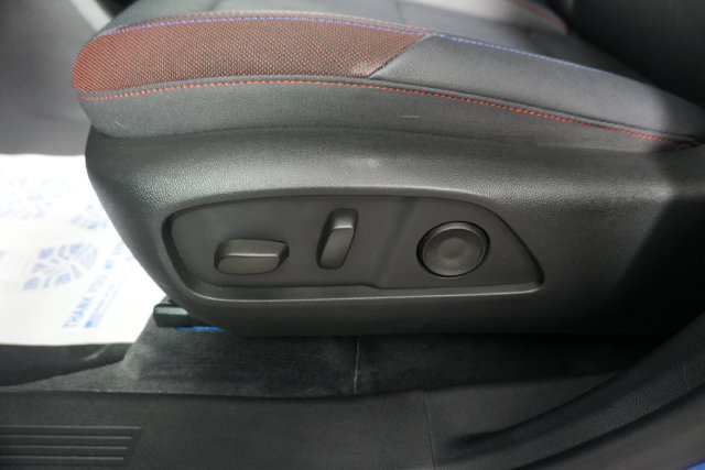 Used 2025 Chevrolet Equinox RS AWD/4WD image 22