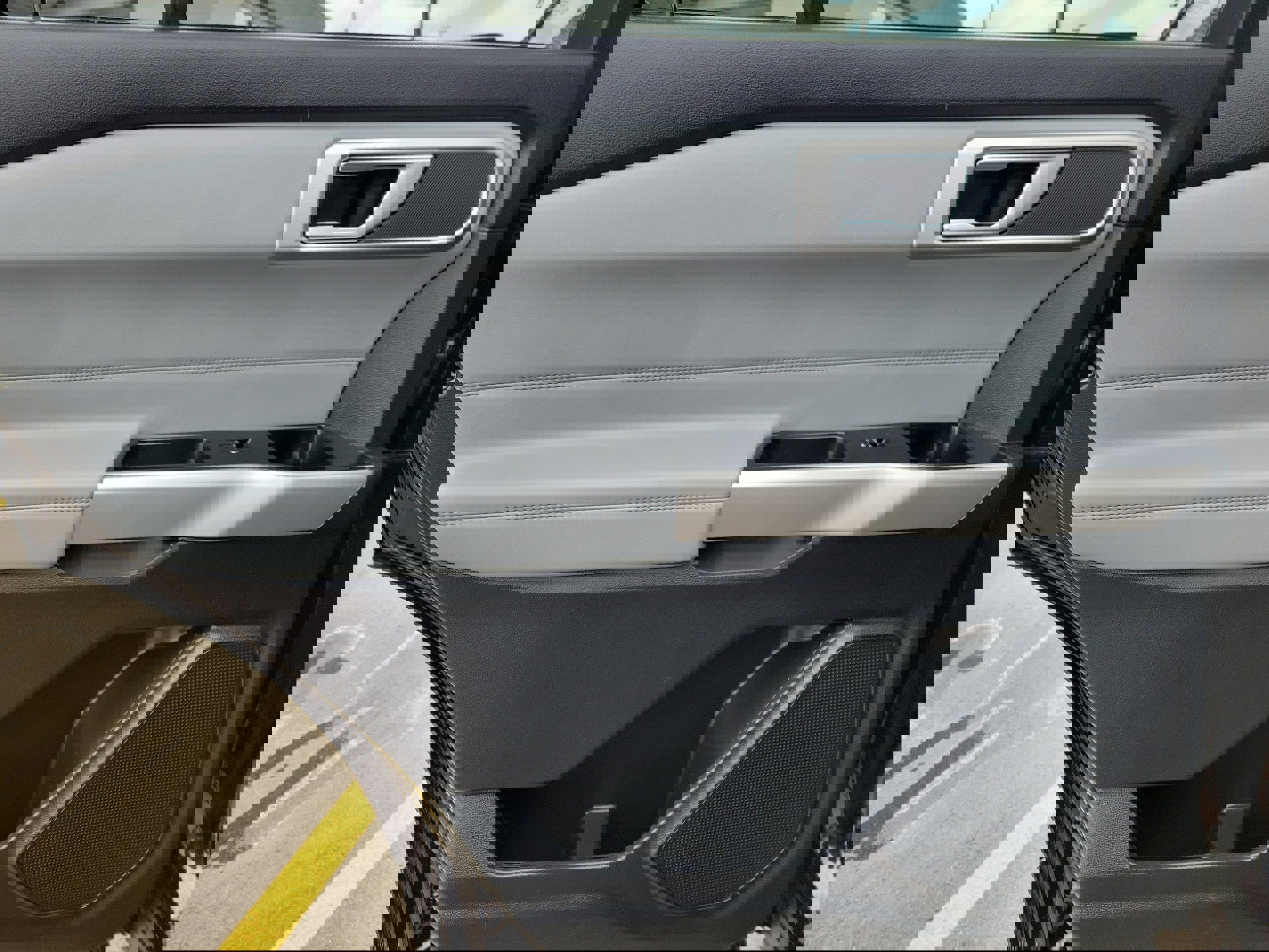 Certified 2023 Ford Explorer XLT w/ Equipment Group 202A image 12