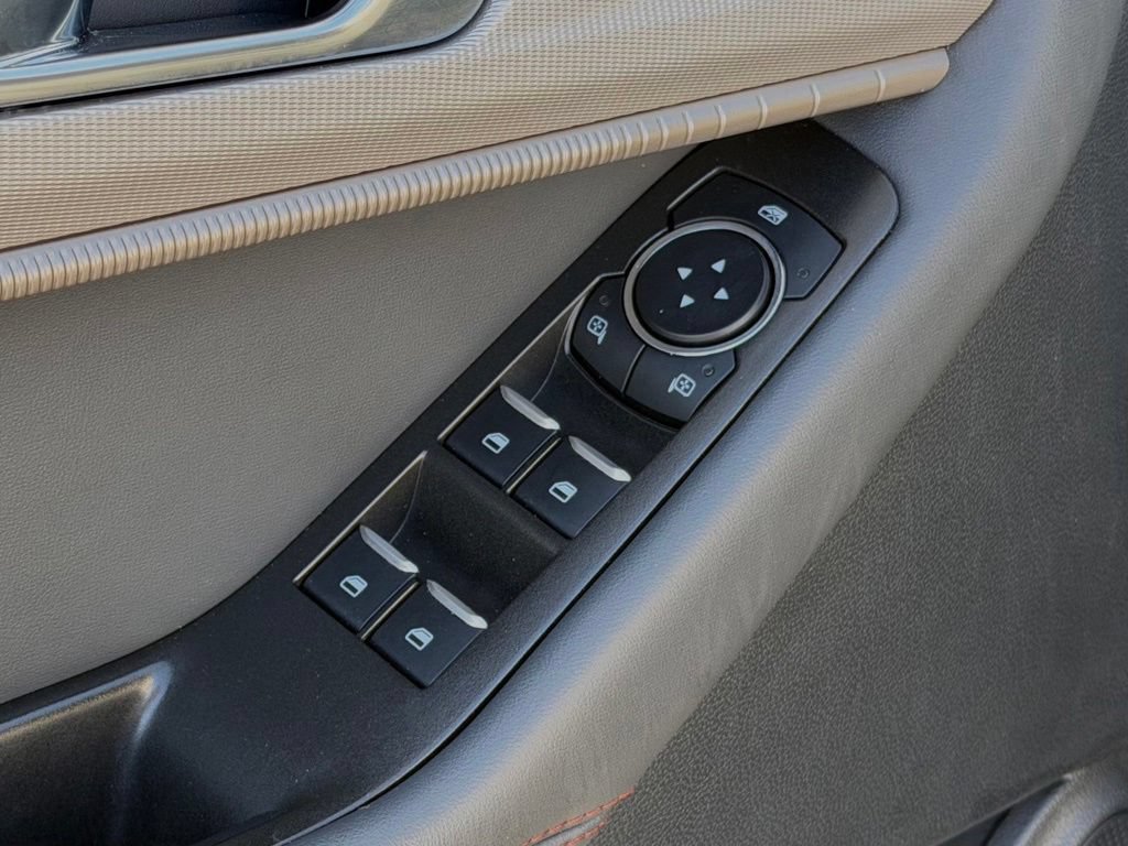 Certified 2025 Ford Explorer Active RWD image 15