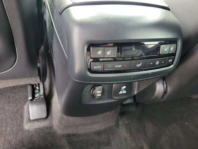 Used 2020 Hyundai Palisade Limited image 16