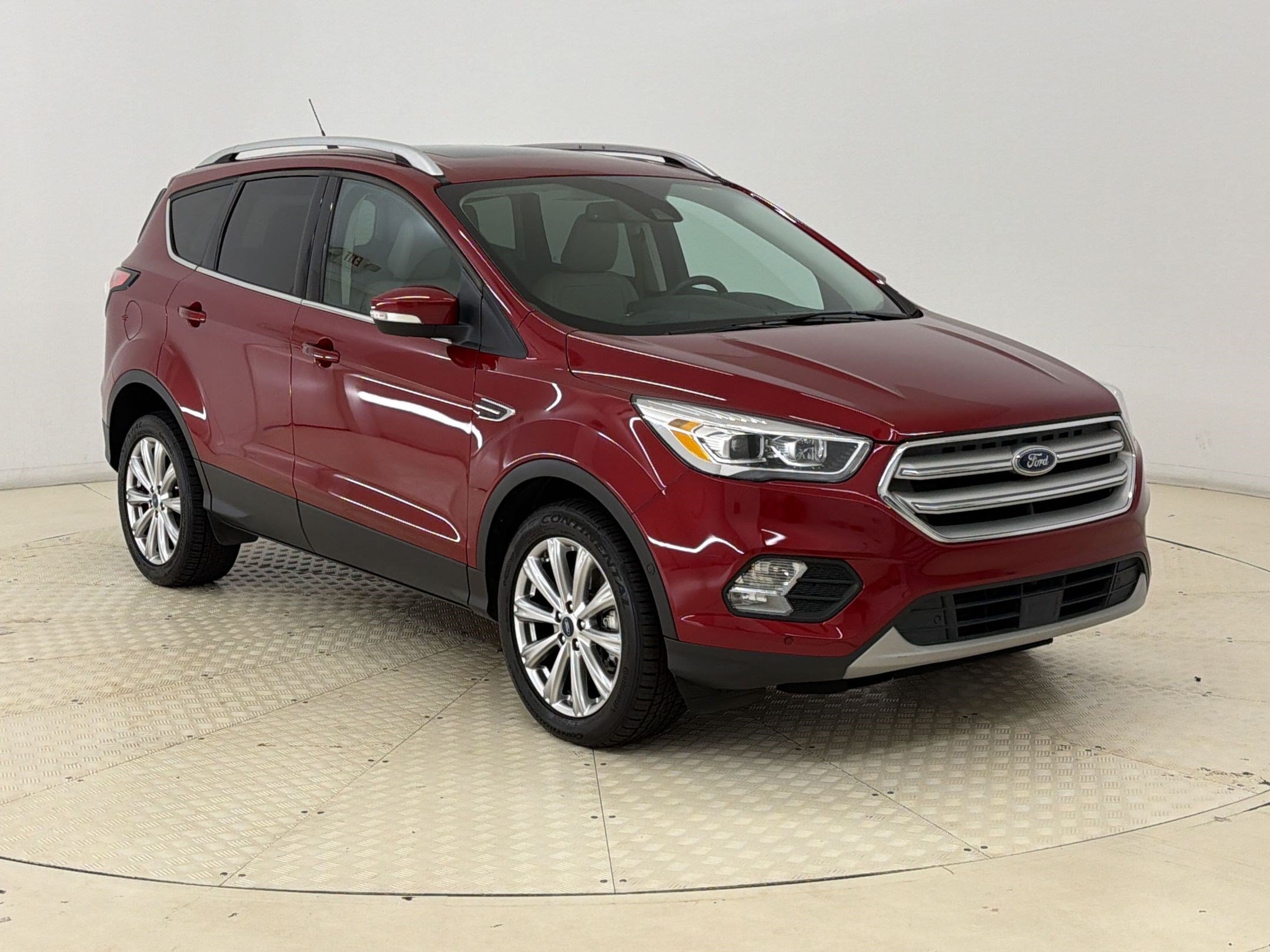Certified 2018 Ford Escape Titanium w/ Ford Safe & Smart Package AWD/4WD image 7