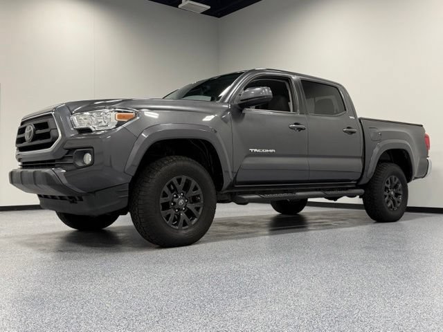 Used 2021 Toyota Tacoma SR5 RWD image 5