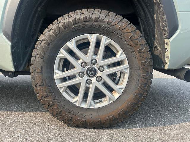 Used 2024 Toyota Tundra SR5 w/ SR5 Premium Package AWD/4WD image 11