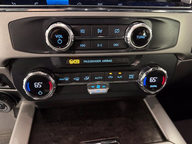 Certified 2022 Ford F250 Lariat w/ FX4 Off-Road Package AWD/4WD image 28