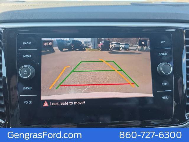 Used 2023 Volkswagen Atlas SE image 32