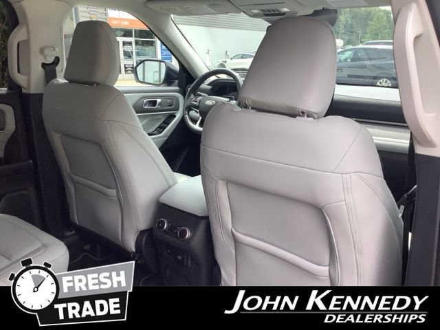 Certified 2025 Ford Explorer Platinum w/ LUX Leather Package AWD/4WD image 27