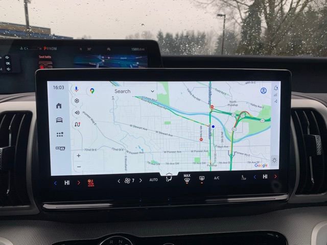 Certified 2025 Ford Expedition Active image 22