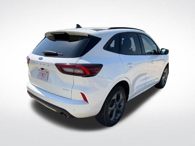 Certified 2024 Ford Escape ST-Line w/ Tech Pack #1 AWD/4WD image 4