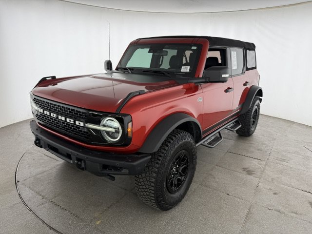 Certified 2024 Ford Bronco Wildtrak AWD/4WD image 1