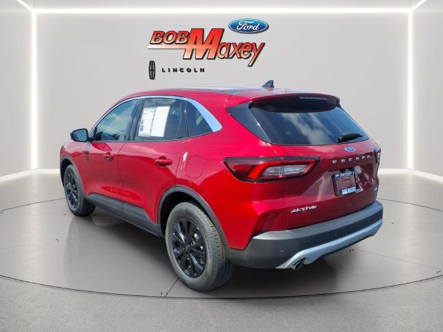Certified 2023 Ford Escape Active w/ Tech Pack #1 AWD/4WD image 6