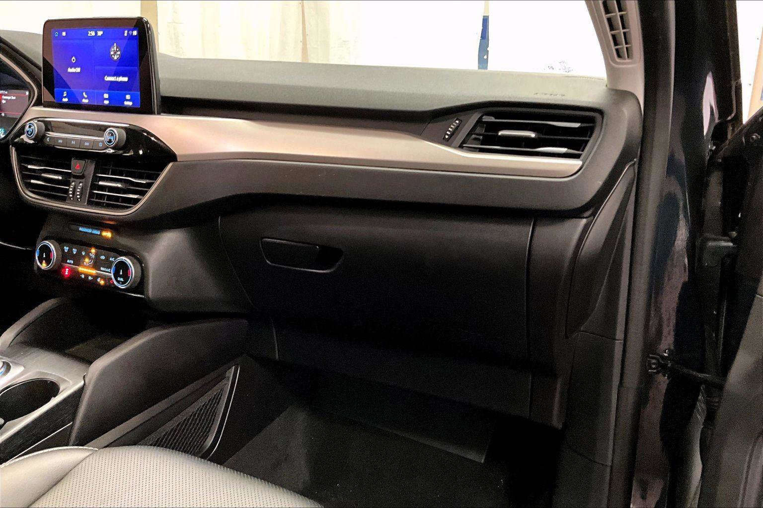 Certified 2022 Ford Escape SEL image 15