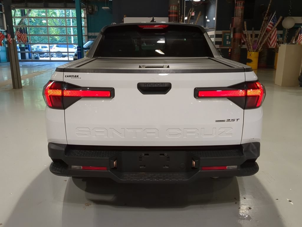 Used 2023 Hyundai Santa Cruz SEL Premium w/ Cargo Package AWD/4WD image 9