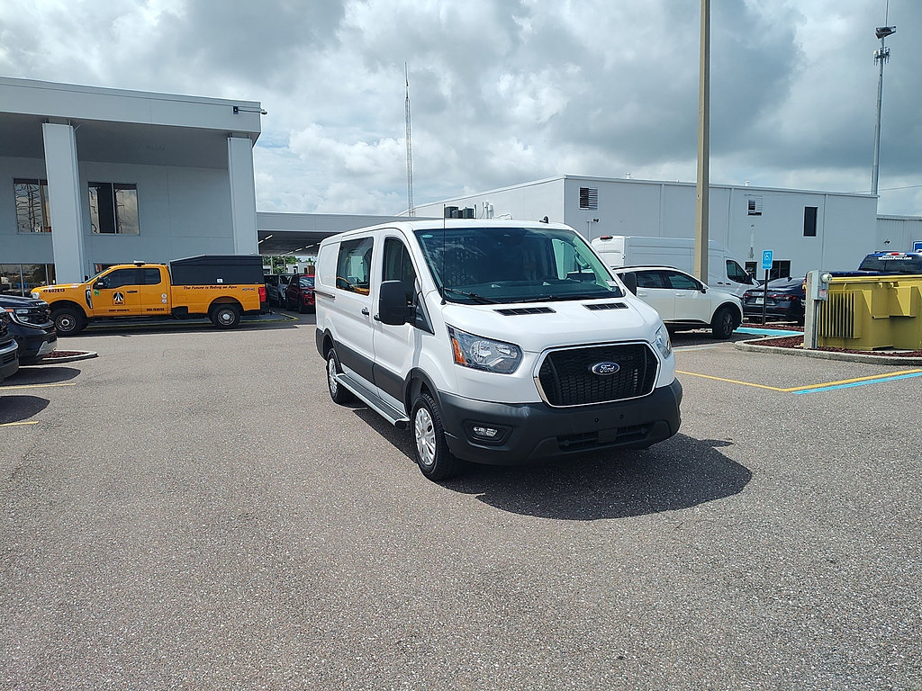 Certified 2025 Ford Transit 250 Low Roof w/ Exterior Upgrade Package RWD image 5