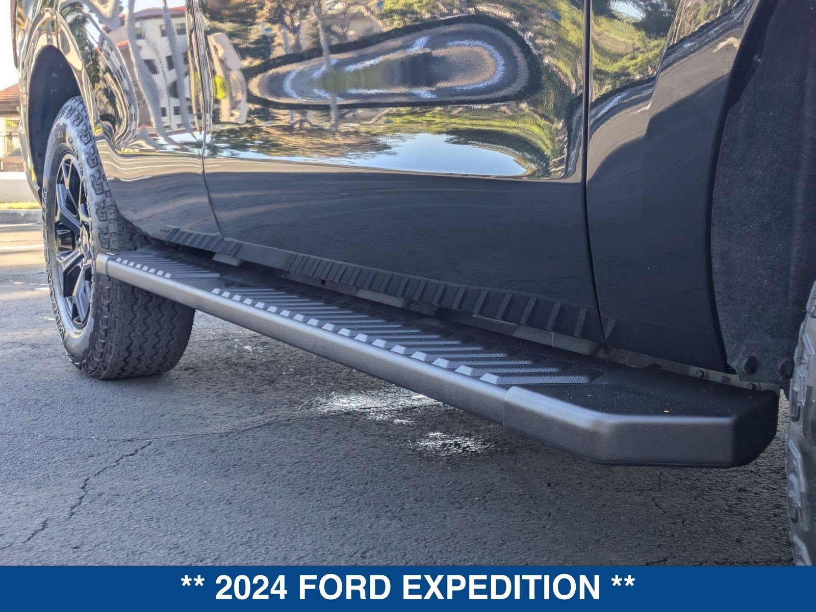 Certified 2024 Ford Expedition Timberline image 13