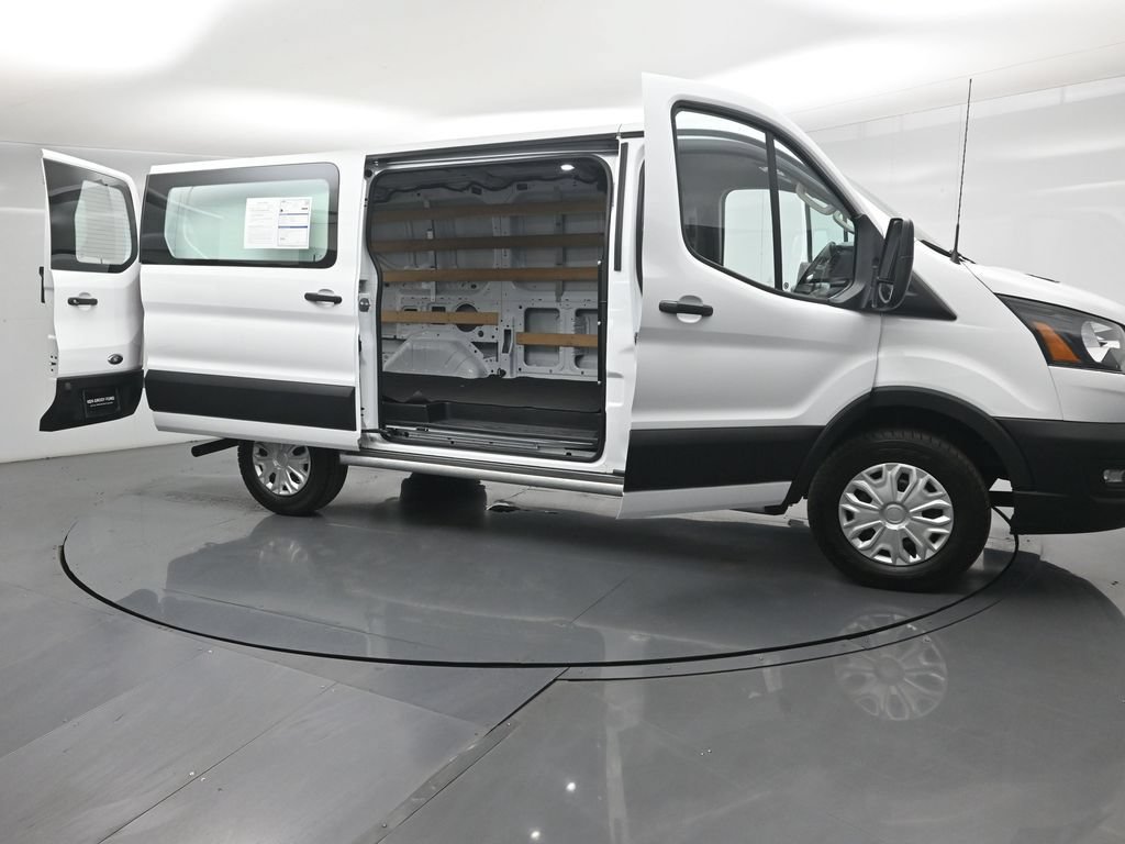 Certified 2025 Ford Transit 250 Low Roof w/ Exterior Upgrade Package RWD image 30