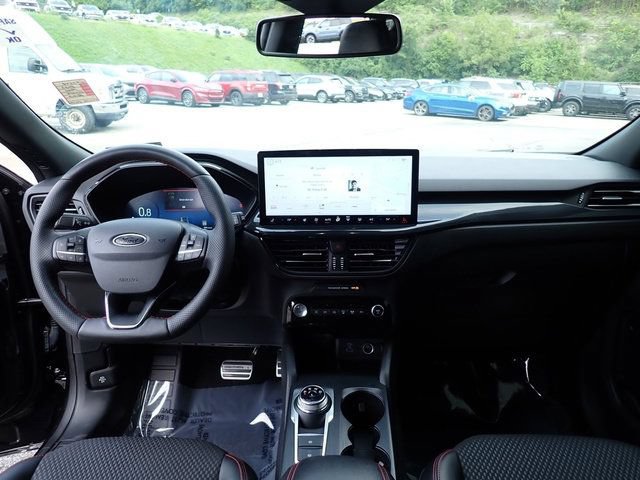 Certified 2023 Ford Escape ST-Line Elite AWD/4WD image 21