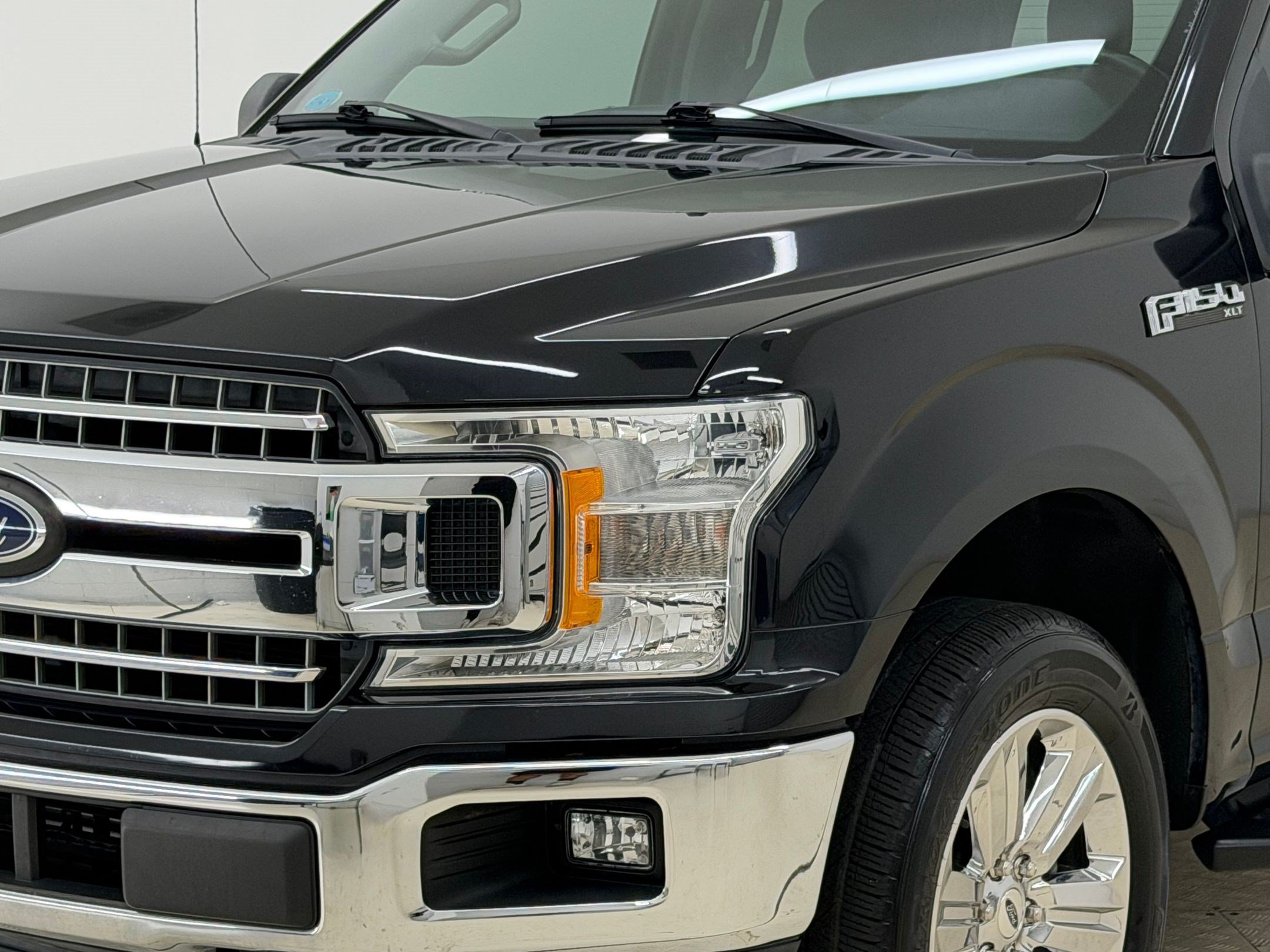 Certified 2019 Ford F150 XLT w/ Equipment Group 302A Luxury AWD/4WD image 12