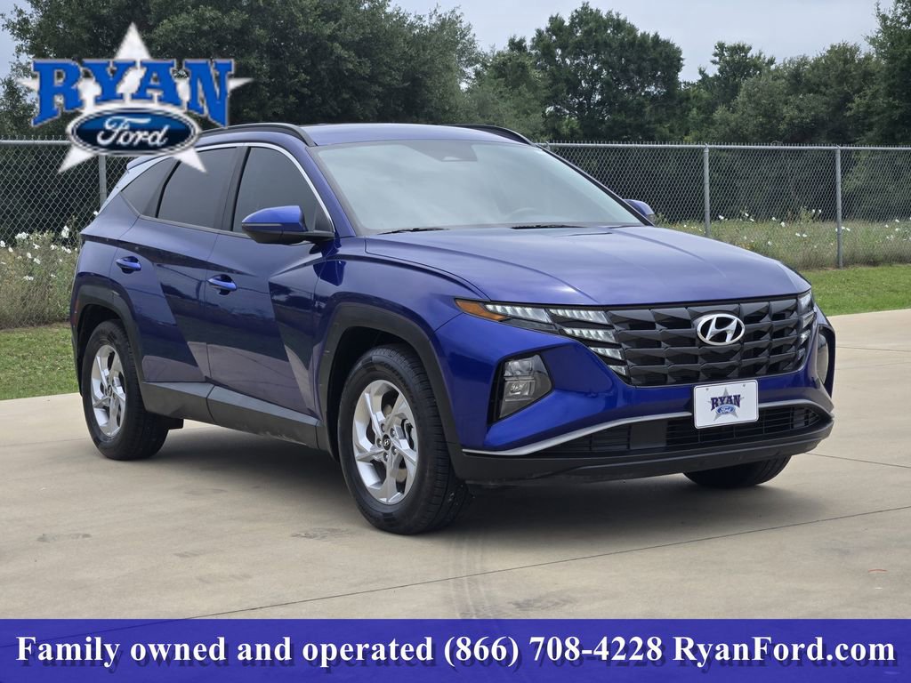 Used 2022 Hyundai Tucson SEL FWD image 2
