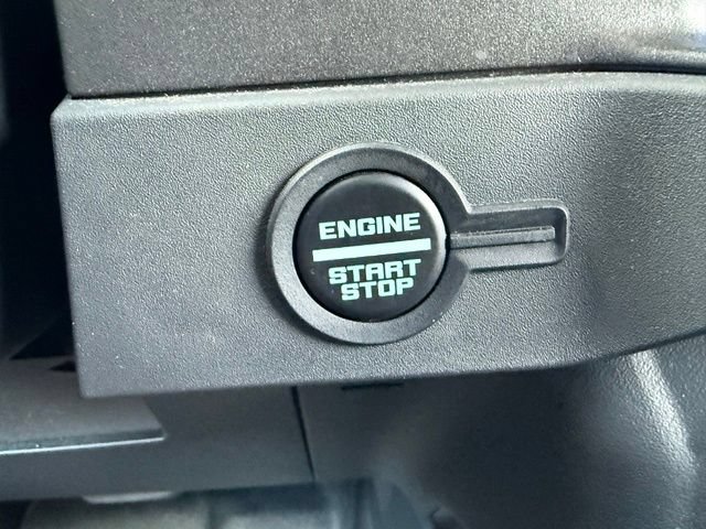 Certified 2025 Ford Bronco Badlands AWD/4WD image 38